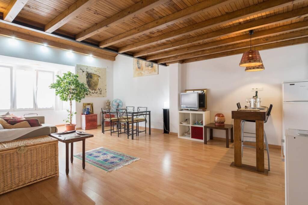 Appartement Tgh Acogedor Duplex En Málaga Extérieur photo